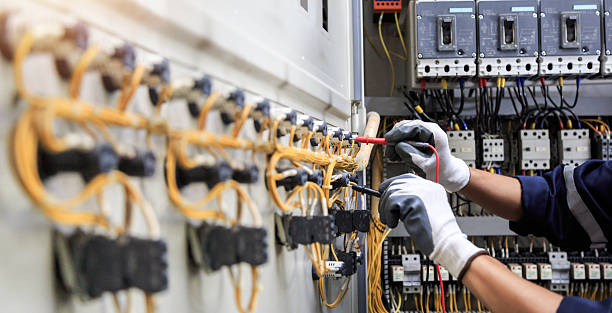 Professional Electrician technician working in Annandale, VA
